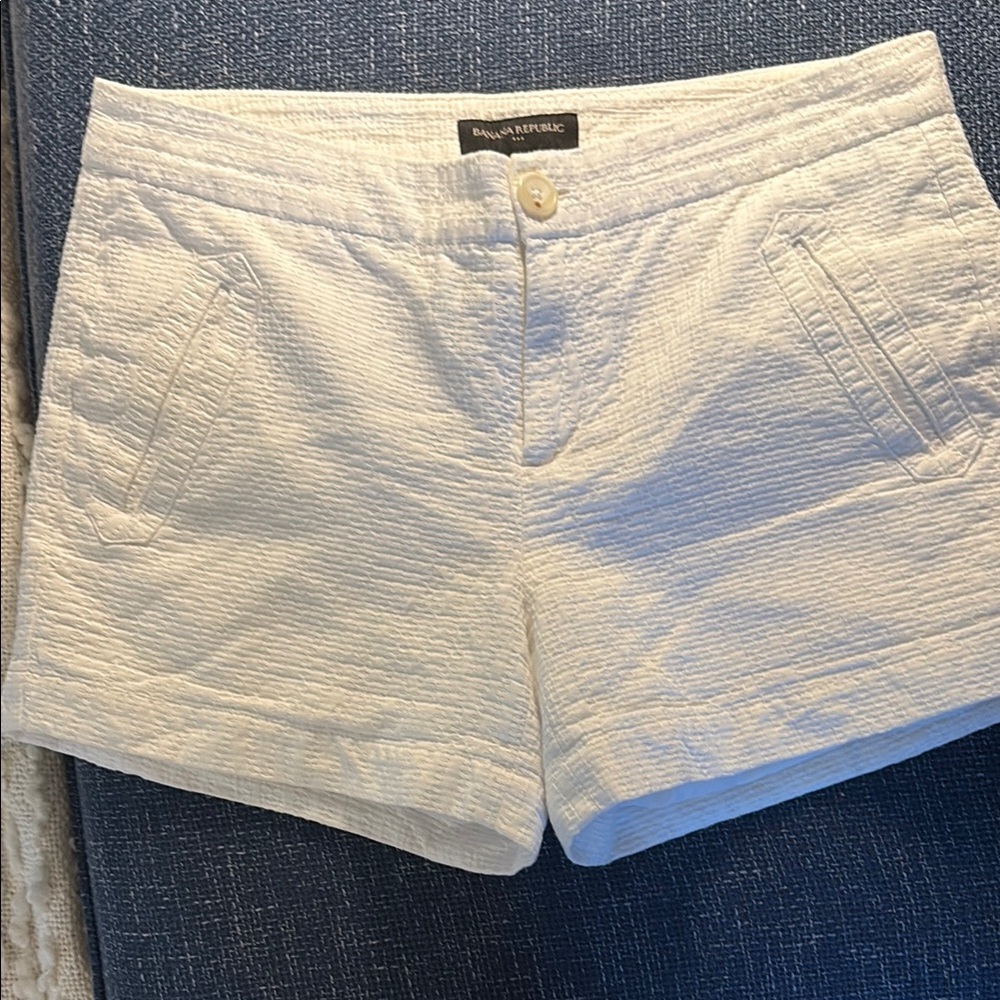Banana Republic White Bermuda Shorts with Tailored Fit